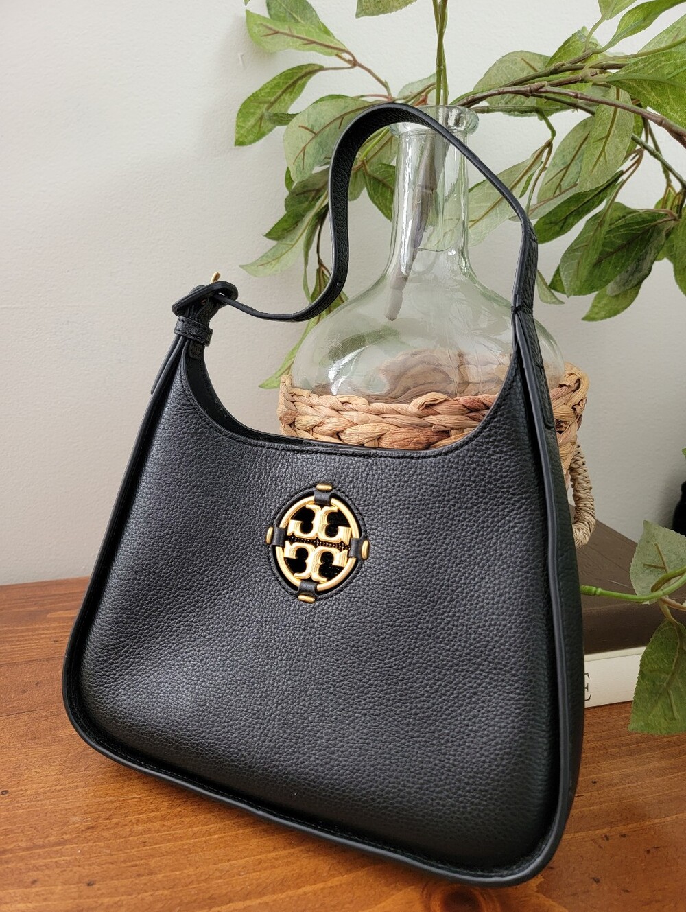 Tory Burch Miller Black Classic Pebbled Leather Shoulder Hobo Bag Purse